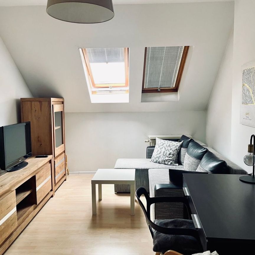 3 pokojowe mieszkanie z parkingiem , Stare Miasto - Photo 1