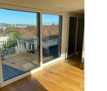 Gemütlich Wohnen in der Nähe vom Hauptbahnhof - Attika Wohnung - Photo 1