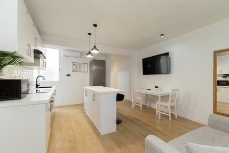 Carrer de Ramon Marquet, Valencia, Valencian Community 46022 - Photo 2