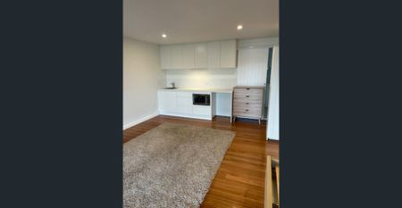 Modern Retreat - Photo 2