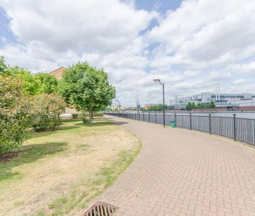 Studio to rent - Photo 6