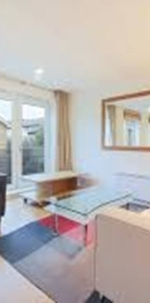 1 Bed Flat, Queensgate House, E3 - Photo 1