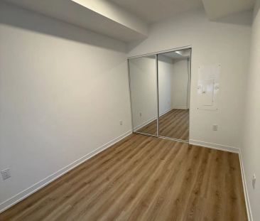 90 ALL NATIONS Drive #TH7-149 - Photo 3