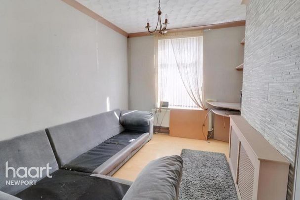 3 bedroom terraced house to rent - Photo 1