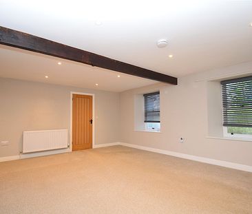 2 bed bungalow to rent in Scalby Road, Scarborough, YO13 - Photo 4