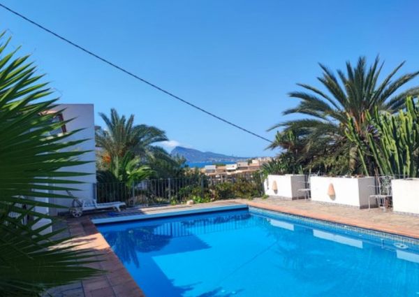 REF. 1800-Altea-825€