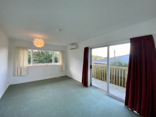 2/123 Makara Road, Karori - Photo 1