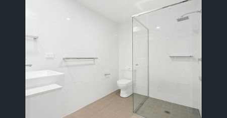 CITY LIVING CLOSE TO THE BEACH - Photo 3