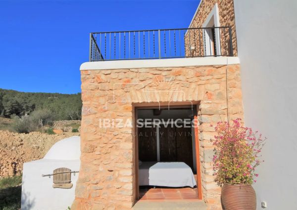 Authentic Finca with Pool in San Mateo, Ibiza for Rent