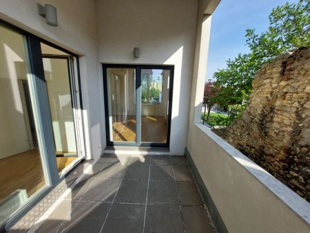 DACHGESCHOSS Mietwohnung ca. 94m2 großzügige Loggia im Herzen von Wr. Neustadt - Photo 5
