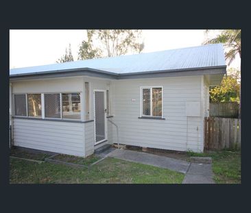 Affordable rental in a great location! 1 Bedroom House for Rent - Photo 4