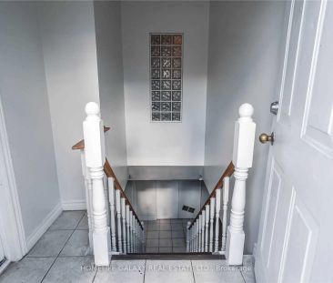 Detached Home For Lease | E8430244 - Photo 6