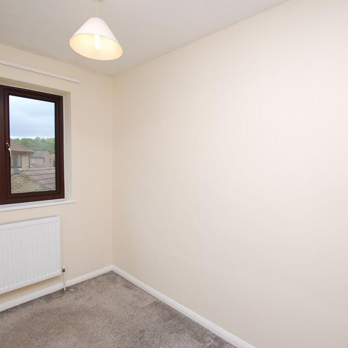 2 bedroom end of terrace house to rent - Photo 1