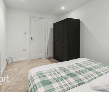 5 bedroom terraced house to rent - Photo 5