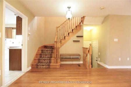 For Lease - 73 Briarcrest Drive, Markham, Ontario - Photo 2