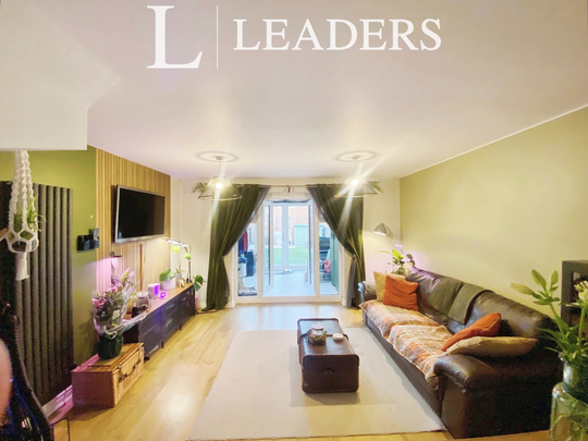 2 bedroom house to rent Market Rasen Drive, PE10 - Photo 1