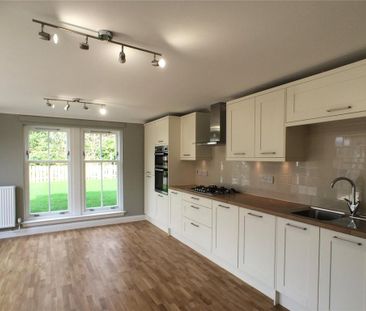 3 bedroom detached house to rent - Photo 3