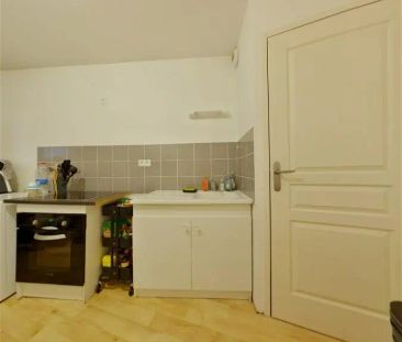 Location appartement 3 pièces - 79m² à Poitiers (86000) - Photo 3