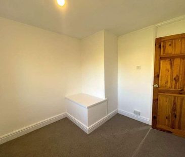 Bentley Walk, Corby, NN18 - Photo 5