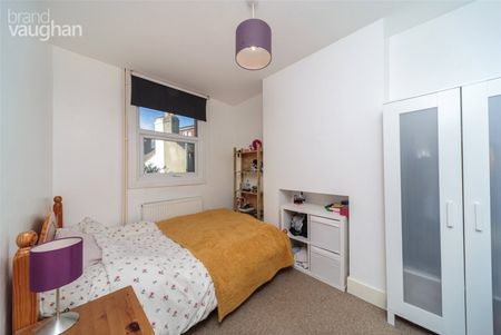 3 bedroom terraced house to rent - Photo 3