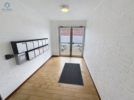 Te Huur: Gerenoveerd 2-slaapkamerappartement op toplocatie in Geraardsbergen! - Foto 4