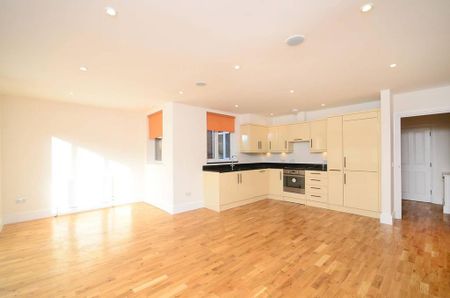 2 bedroom flat to rent - Photo 4