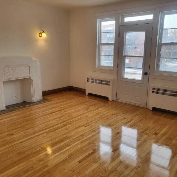 3 CH - 1 SDB - Montréal - $1,850 /mo - Photo 1