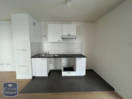 Location Appartement 3 pièces 72m² RUEIL MALMAISON 92500 - Photo 4