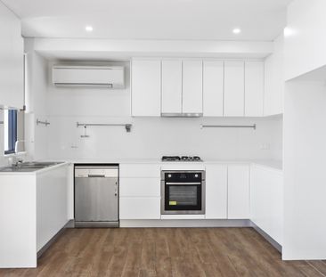 9/30-32 Lawrence Street, Peakhurst NSW 2210 - Apartment For Rent | ... - Photo 3