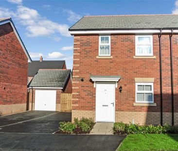 2 bedroom semi-detached house to rent - Photo 5