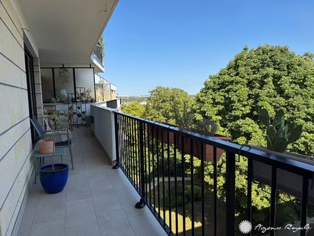 Location Appartement 5 pièces 114m² LE PECQ 78230 - Photo 3