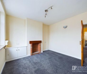2 Bedroom Terraced House - Photo 2