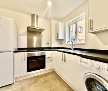 Studio to rent - Photo 4