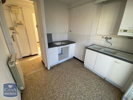 Location Appartement 3 pièces 52m² TOULON 83100 - Photo 5