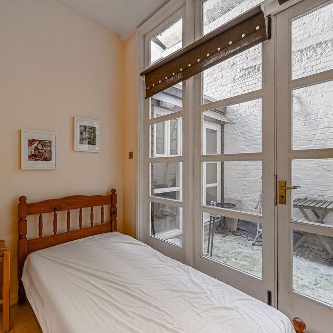 3 bedroom flat to rent - Photo 1