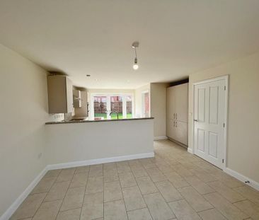 4 bedroom detached house to rent - Photo 1