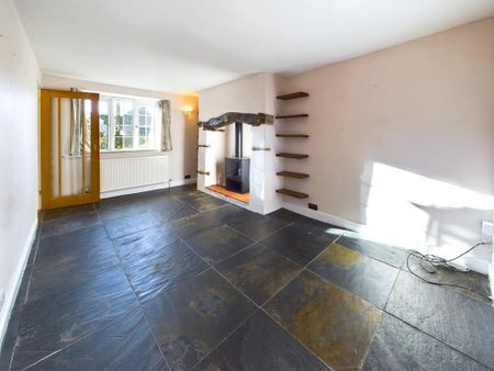 2 bedroom semi-detached house to rent - Photo 2