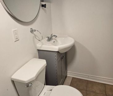 For Lease - 223 Fairview Avenue Unit# Basement, Toronto, Ontario - Photo 5