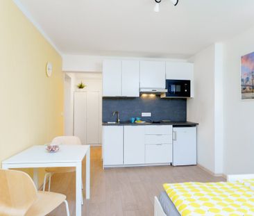 Pronájem plně vybaveného studia u metra – krátkodobě i dlouhodobě, ... - Photo 6