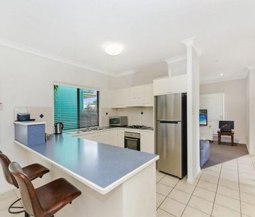 Quiet lifestyle in a central Kirwan pocket - Photo 1