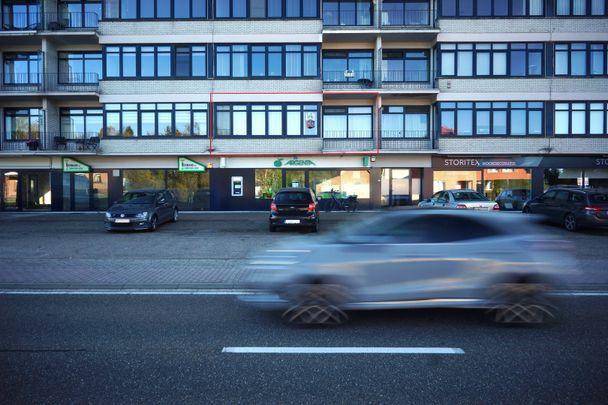 Gerenoveerd appartement met 3 slaapkamers In Zutendaal - Foto 1