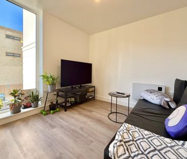 Commercial Road, Poole, Dorset, BH14 - Photo 6