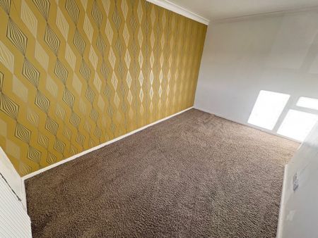 RodneyWay, ILKESTON - Photo 2