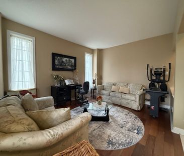 For Lease - 7071 Baskerville Run, Mississauga, Ontario - Photo 3