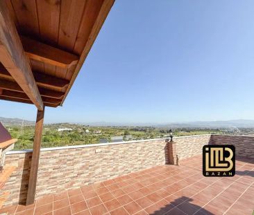 Alquiler de ático en Calle Rafael Alberti - Photo 5