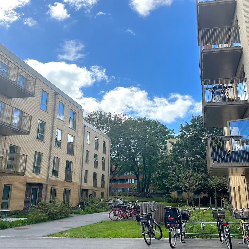 Nyere lys lejlighed i populært område - Foto 2