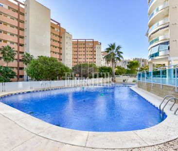 Apartamento muy luminoso con terraza a pocos pasos del mar de la ca... - Photo 6
