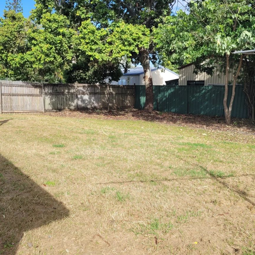 Unit 2/67 Punari Street, Currajong. - Photo 1