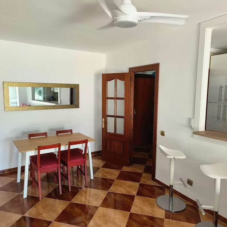 Paseo de los Tilos, Málaga, Andalusia 29006 - Photo 1