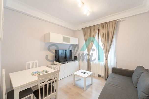 Alquiler de piso en Calle Sagrado Corazón - Foto 1